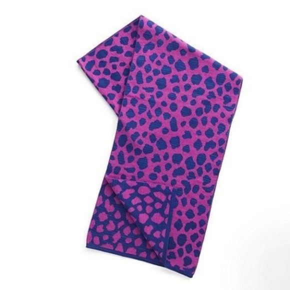 Vera Bradley Purple Leopard Spots Knit Scarf - Picture 1 of 4